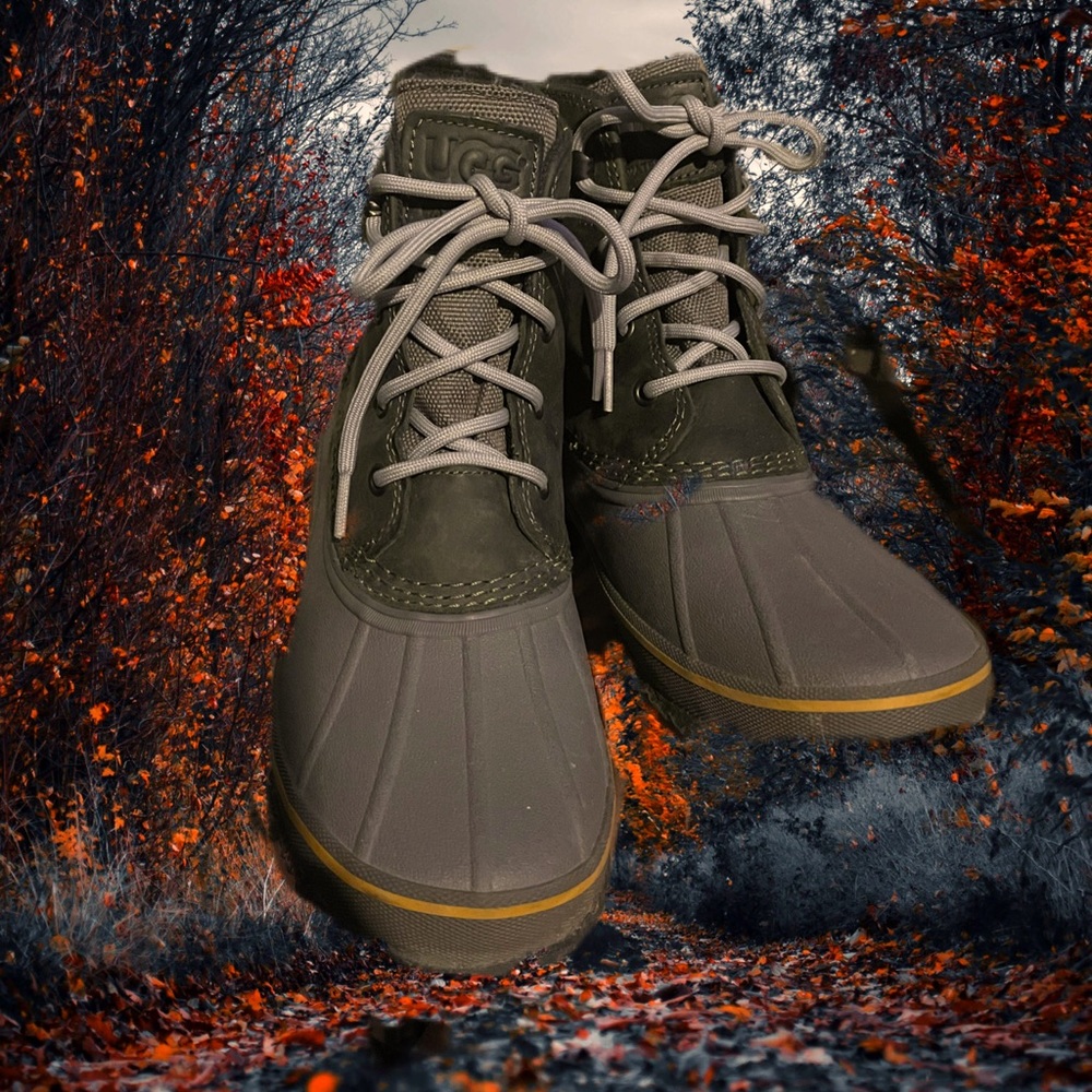 Ugg Duck boots